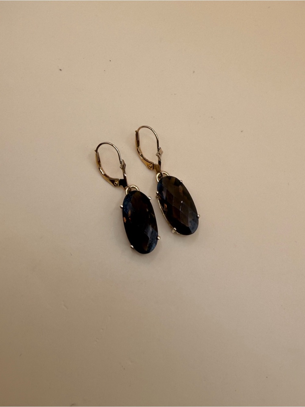 10k Yellow Gold 10 Ctw Smoky Quartz Earrings.